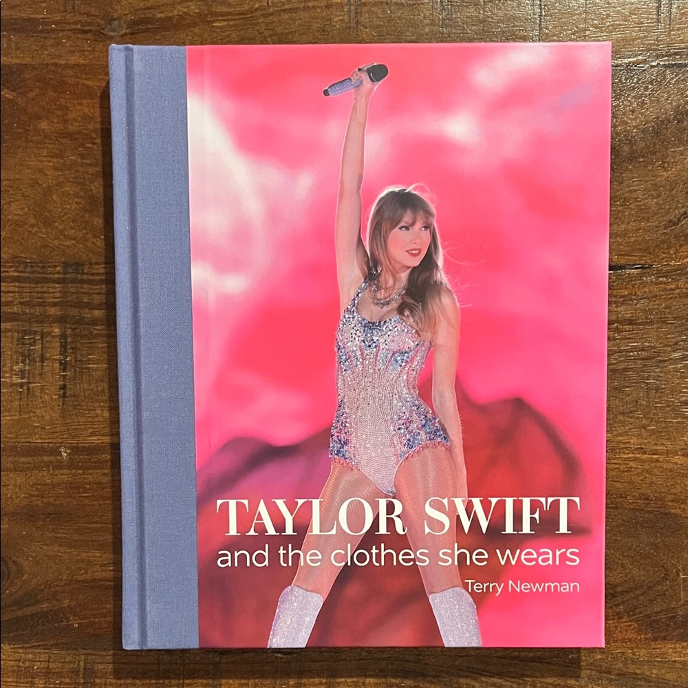 Taylor Swift Pink Fashion Book